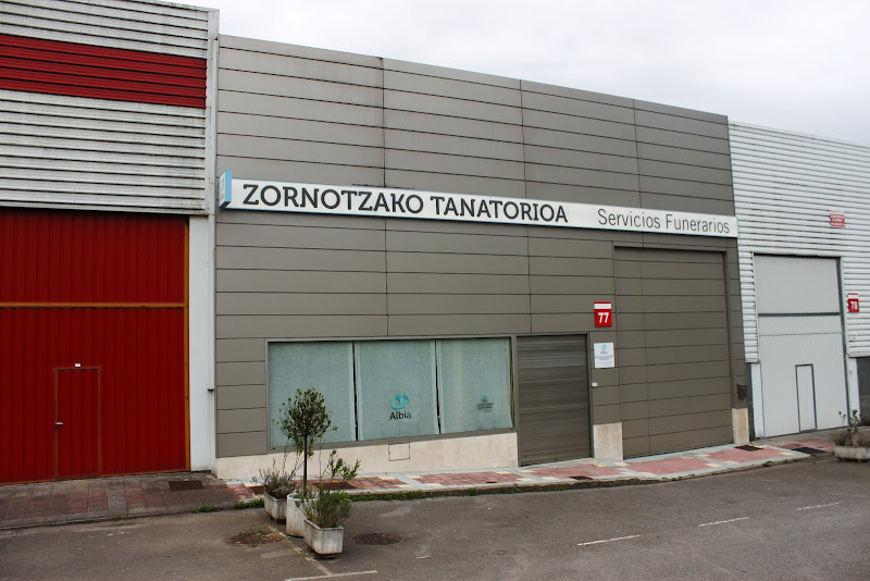 Zornotzako Tanatorio Amorebieta. Albia Amorebieta.