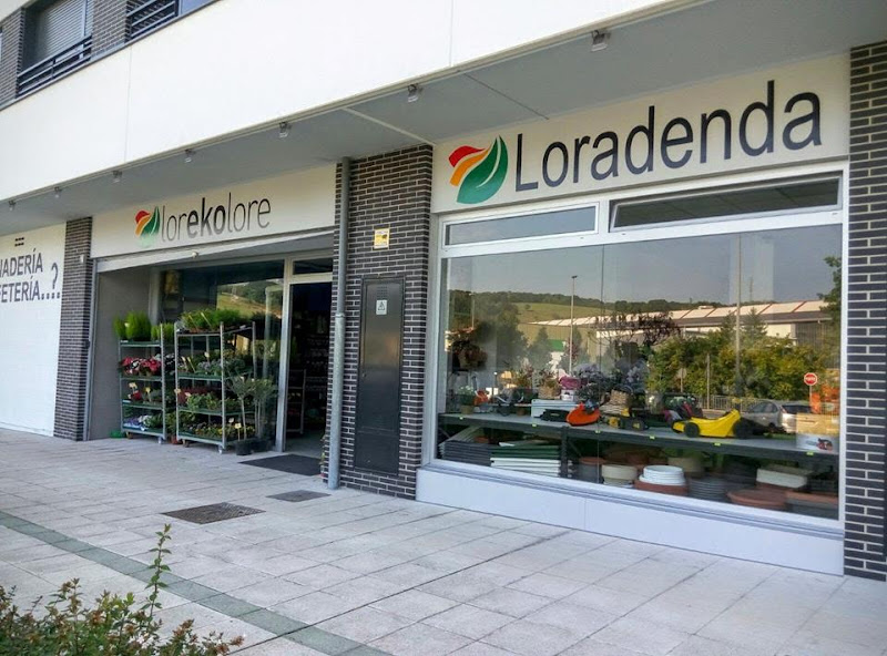 Lorekolore loradenda
